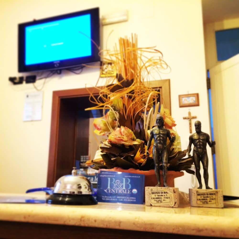 B&B Centrale — 4-Star Luxury Hotel in Reggio Calabria, Italy