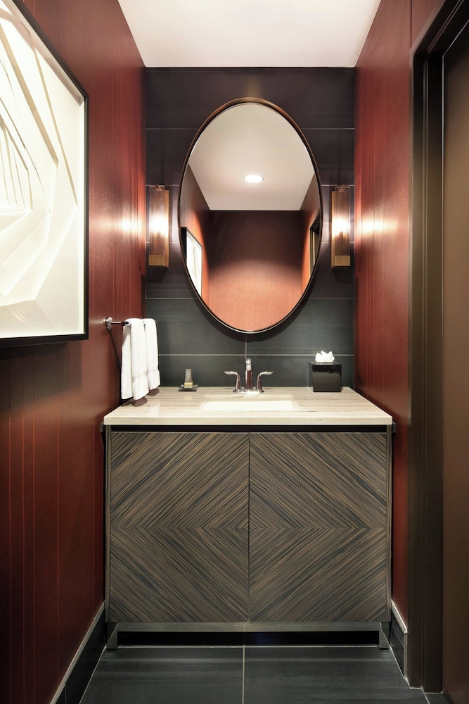 Omaha Marriott Downtown at the Capitol District - photo 15