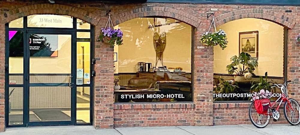 The Outpost - carbon neutral hotel in Belgrade