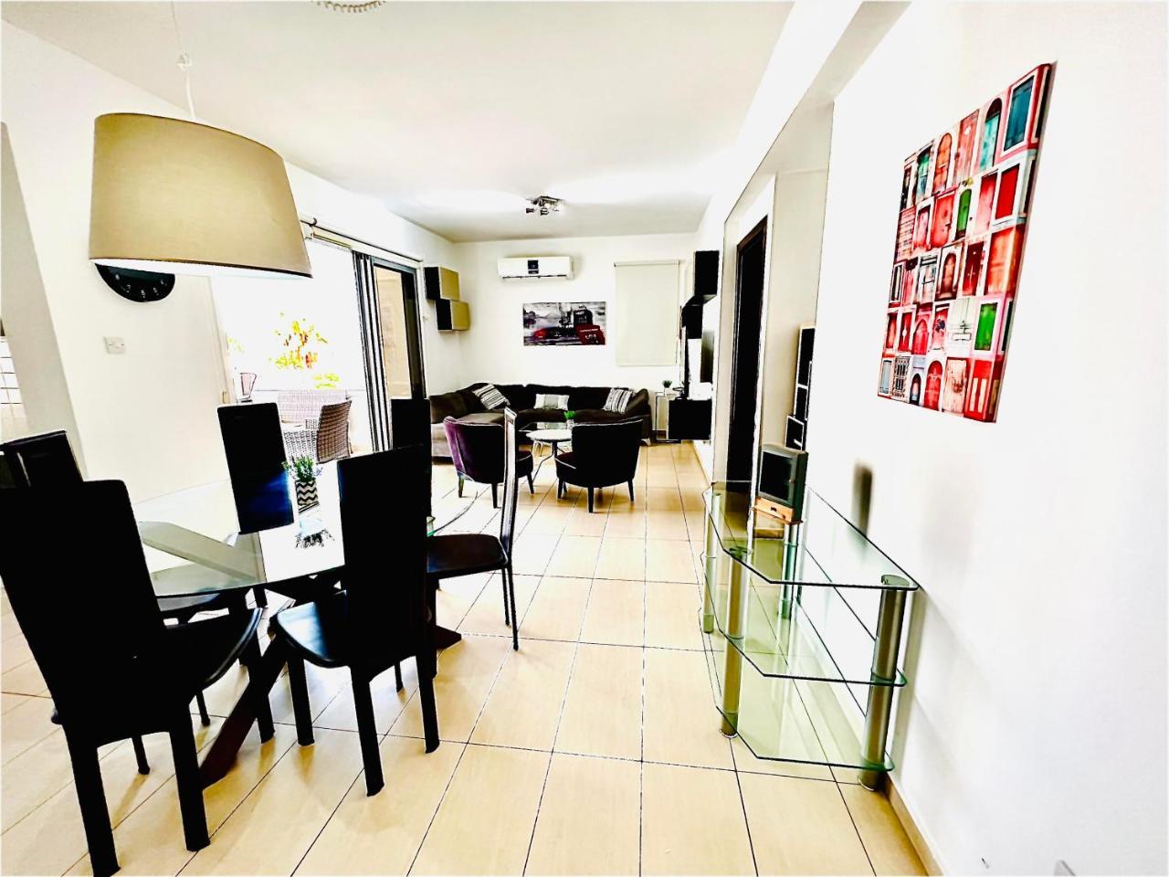 Lara 303 — 4-Star Luxury Hotel in Larnaca, Cyprus