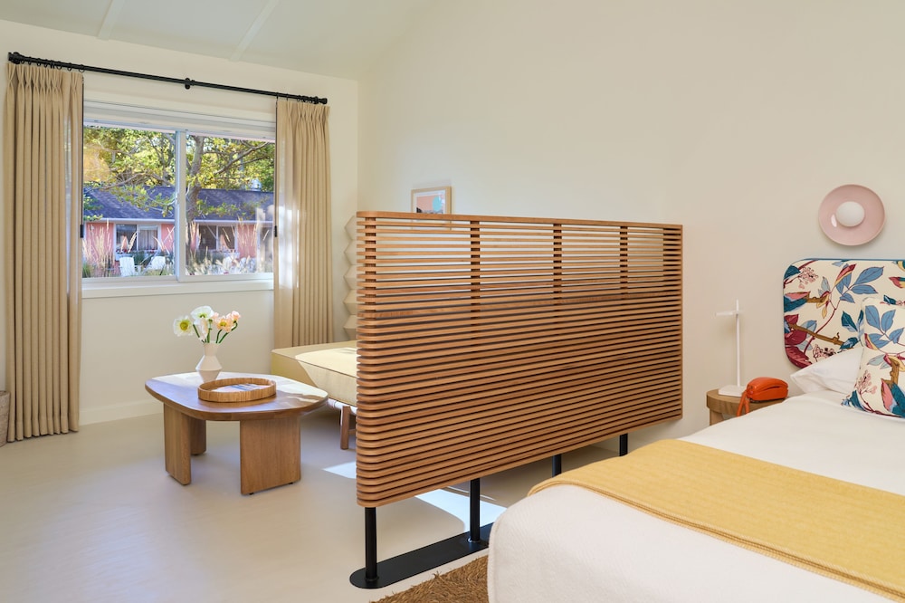 Silver Sands Motel & Beach Bungalows - photo 14