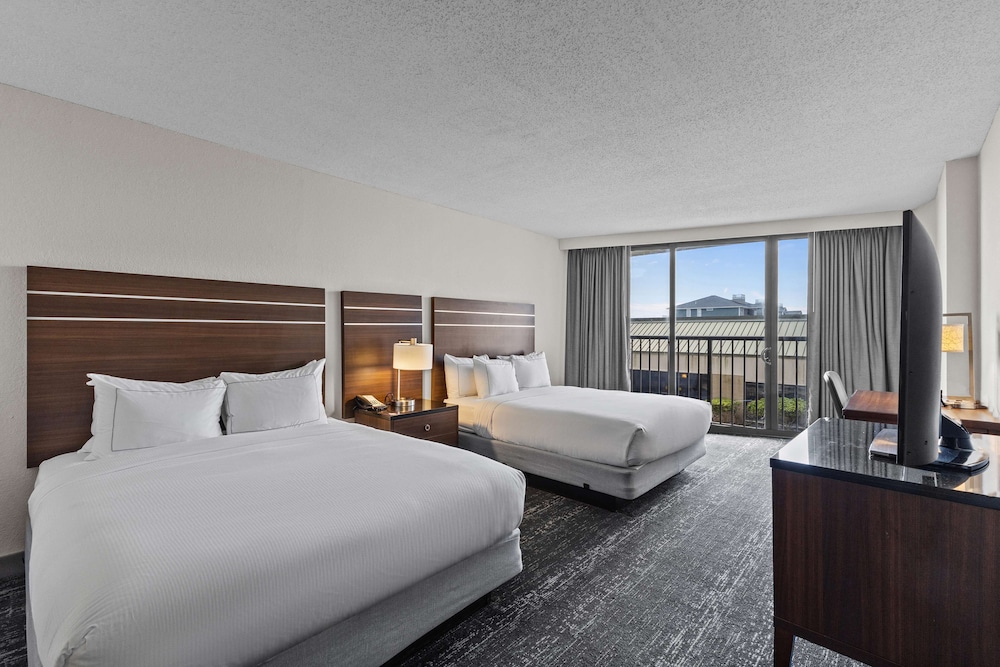 DoubleTree by Hilton Atlantic Beach Oceanfront - photo 5
