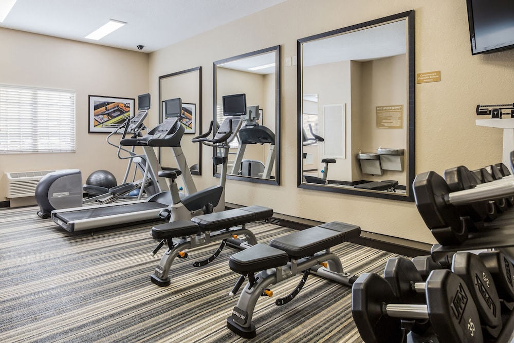 Candlewood Suites Virginia Beach Town Center by IHG - photo 22