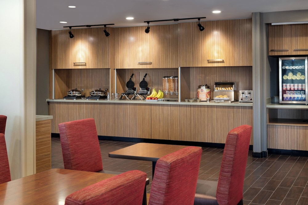 TownePlace Suites by Marriott Fresno Clovis - photo 28