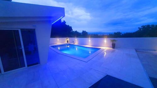 Luxury Villa with Jacuzzi and Swimming pool — 4-Star Luxury Hotel in Opatija, Croatia