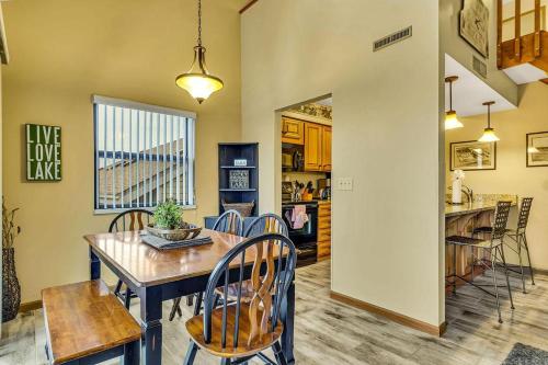 White Oak with loft 116 — Branson — photo 2