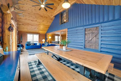 Diamond Lake Waterfront Cabin With Deck And Dock 17961331 — Tustin