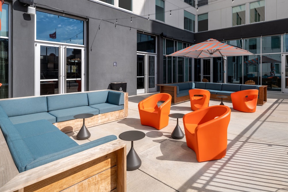 Aloft Austin South - photo 23