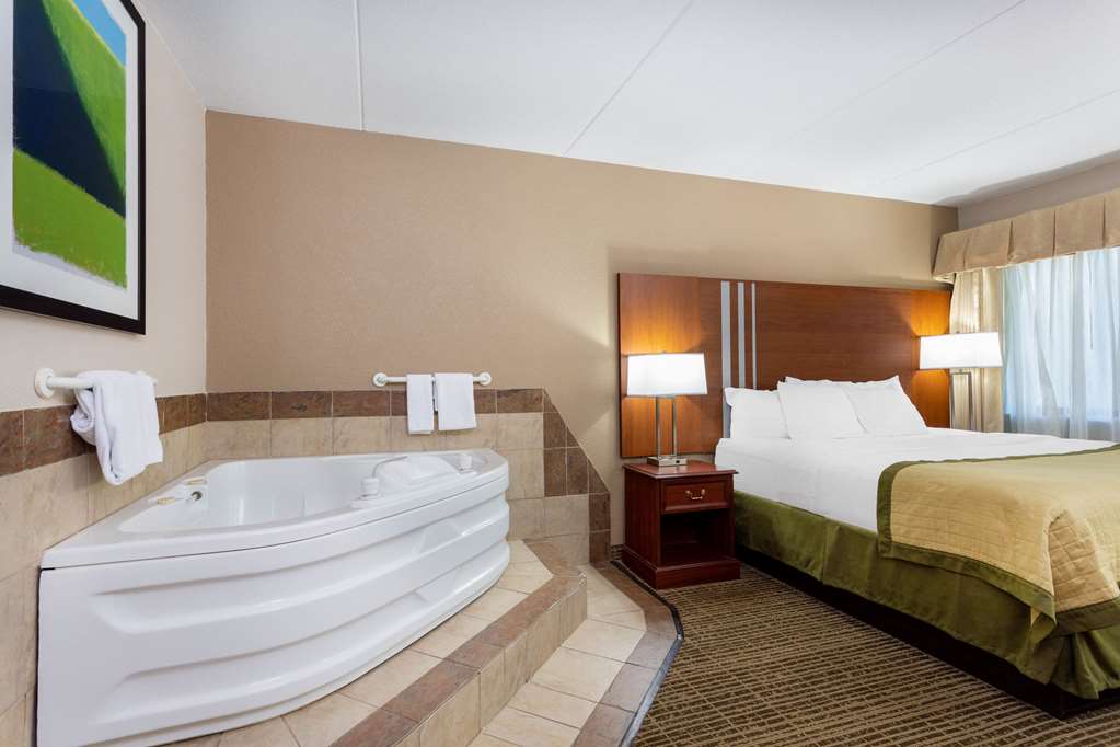 Baymont by Wyndham Elkhart - photo 30