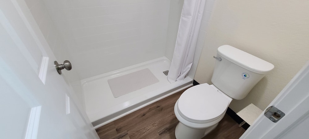 Red Roof Inn Byron - photo 22
