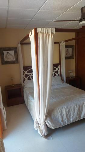 Hotel Rural Restaurante Los Olivos pet-friendly hotel Benizalon