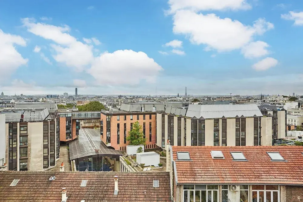 2 Bedroom Flat Centre de Paris Eiffel Tower View - last minute hotel in Paris