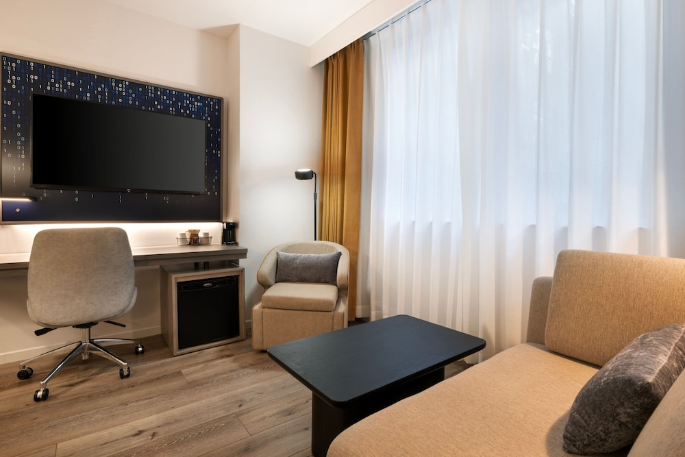 Courtyard by Marriott New York Manhattan SoHo - photo 12