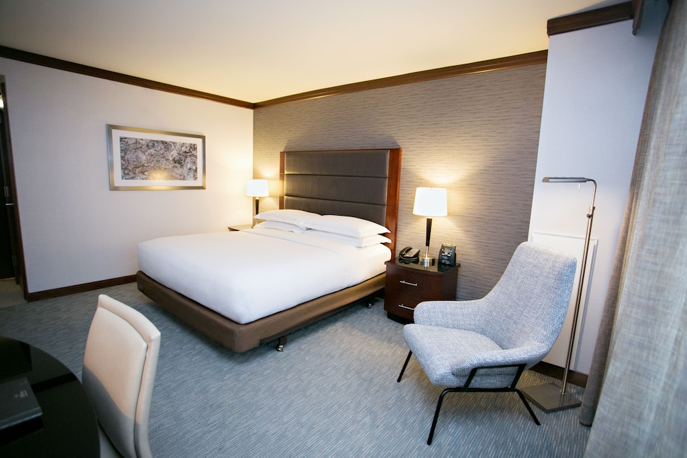 Hilton Minneapolis Bloomington - photo 13
