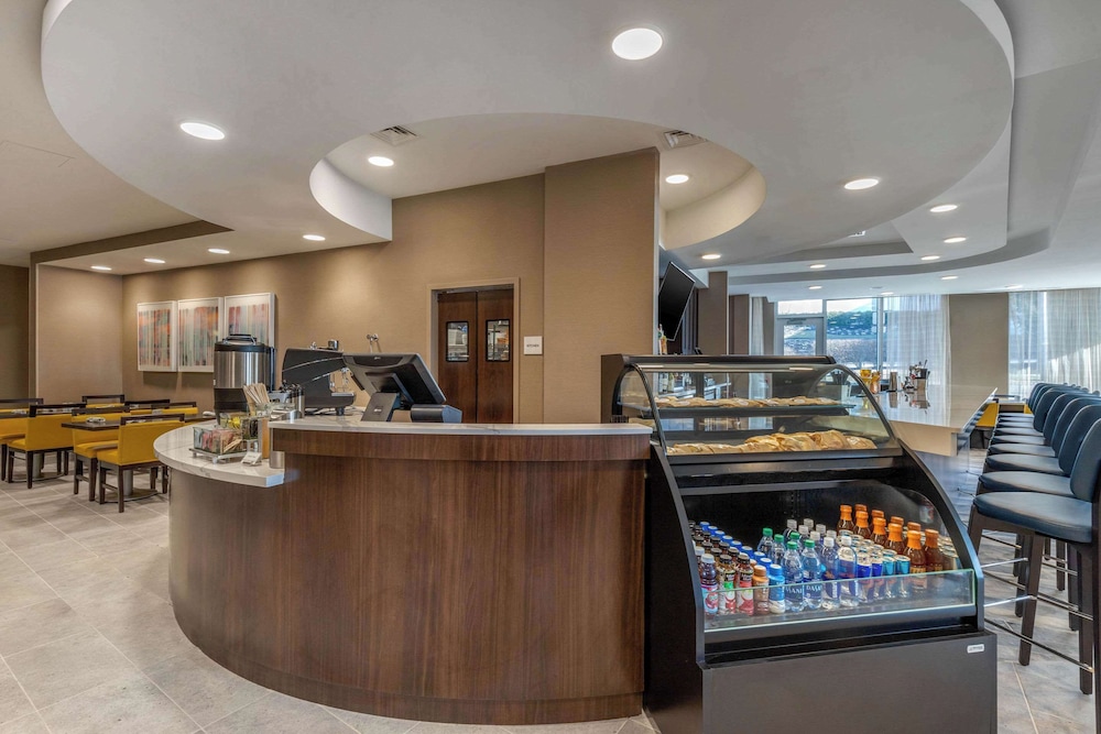 Cambria Hotel West Orange - photo 66