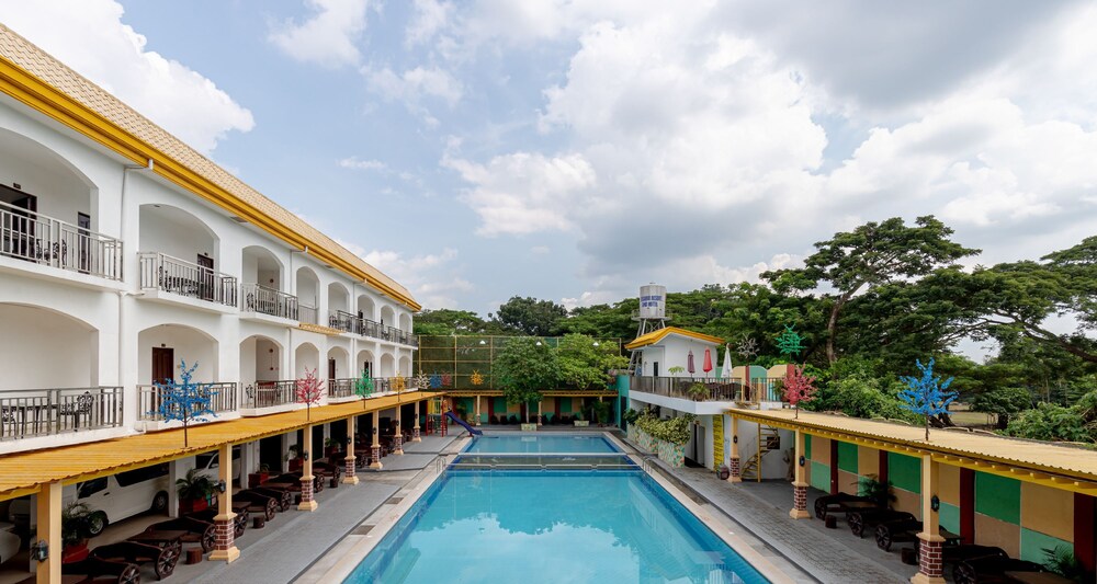 Zen Rooms Rosario Resort Batangas — Rosario