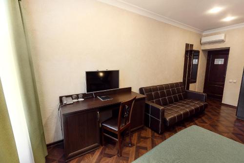 Rozhdestvenskij Hotel Restaurant — hotel in Rostov