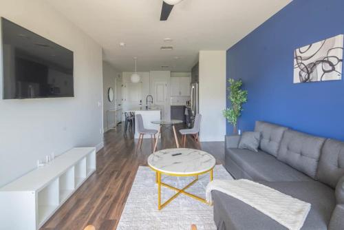 Beautiful 1BD Pool Gym Parking W D Sleeps 4 — 4-Star Luxury Hotel in Tempe, United States