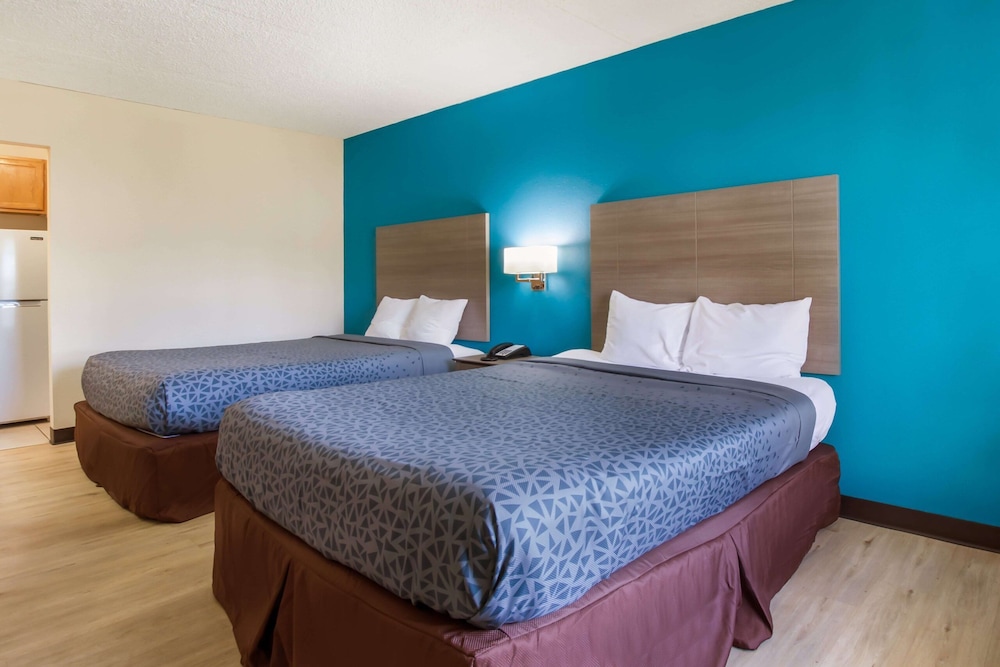 1 Life Studio and Suites - photo 17