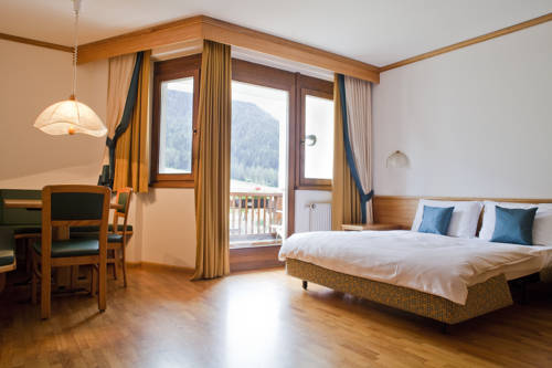 Hotel & Appartements Strobl in Sesto, Italy