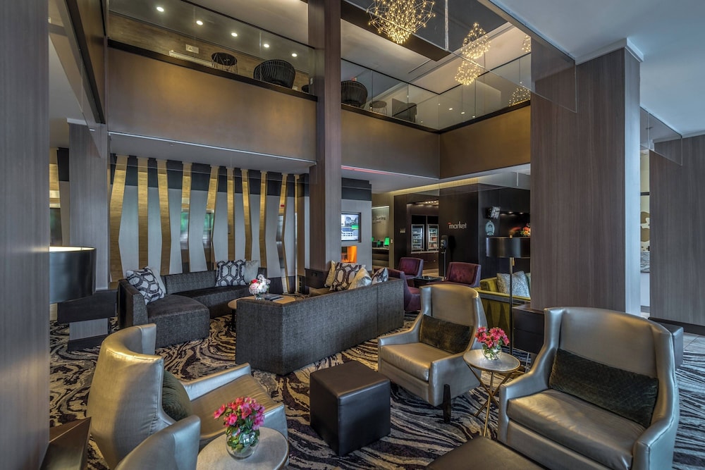 Courtyard by Marriott Bethesda Chevy Chase - photo 3