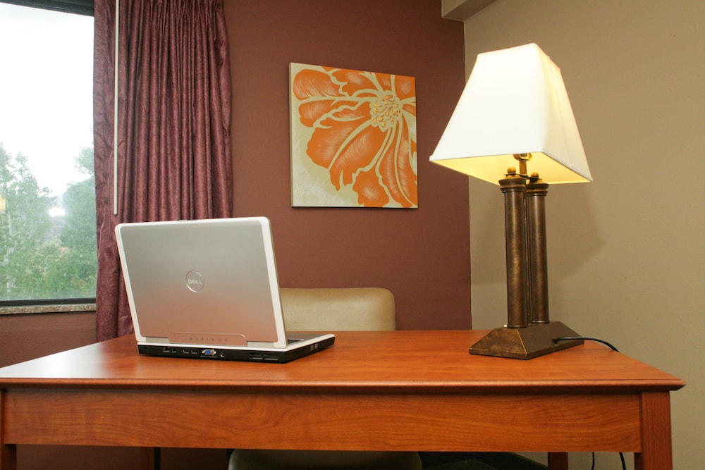 Hotel Glenwood Springs - photo 67