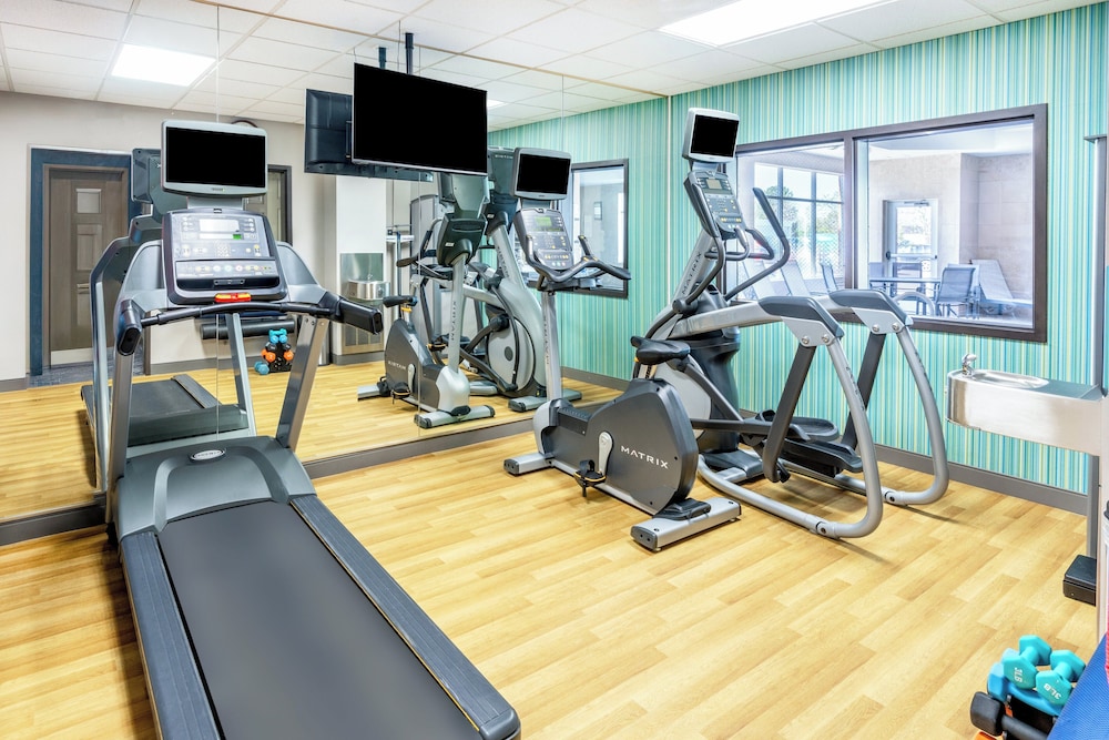 Holiday Inn Express Hotel & Suites Denver North Thornton by IHG - photo 27