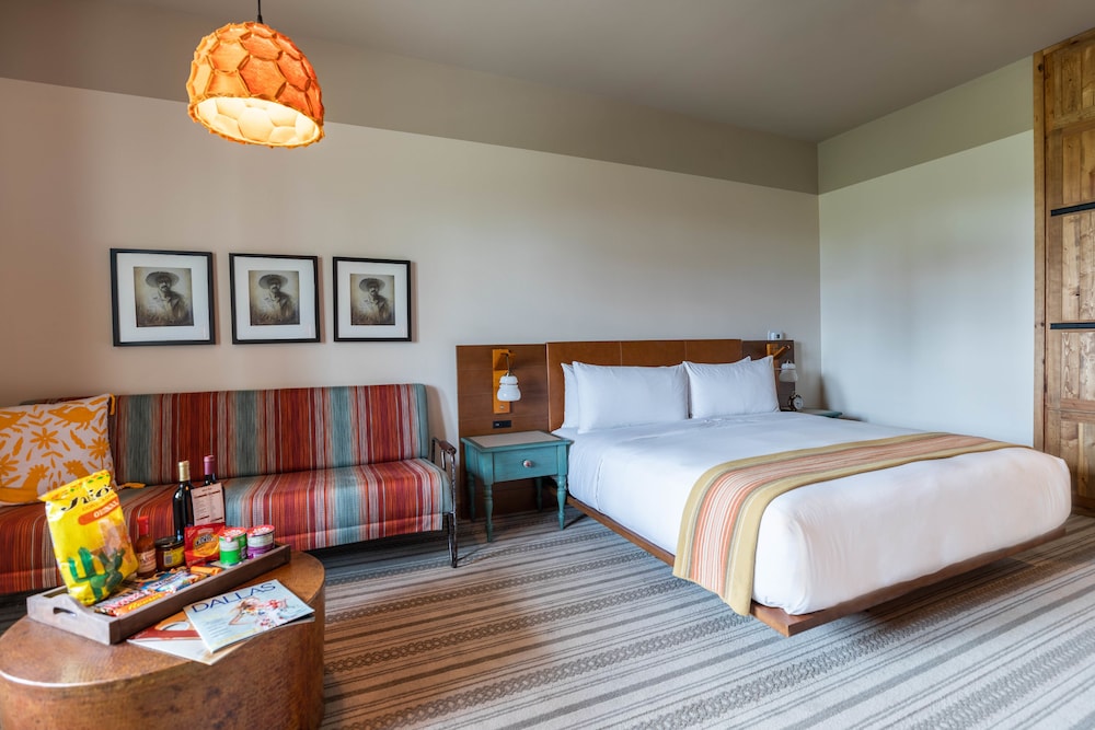 Texican Court by Valencia Hotel Collection - photo 7