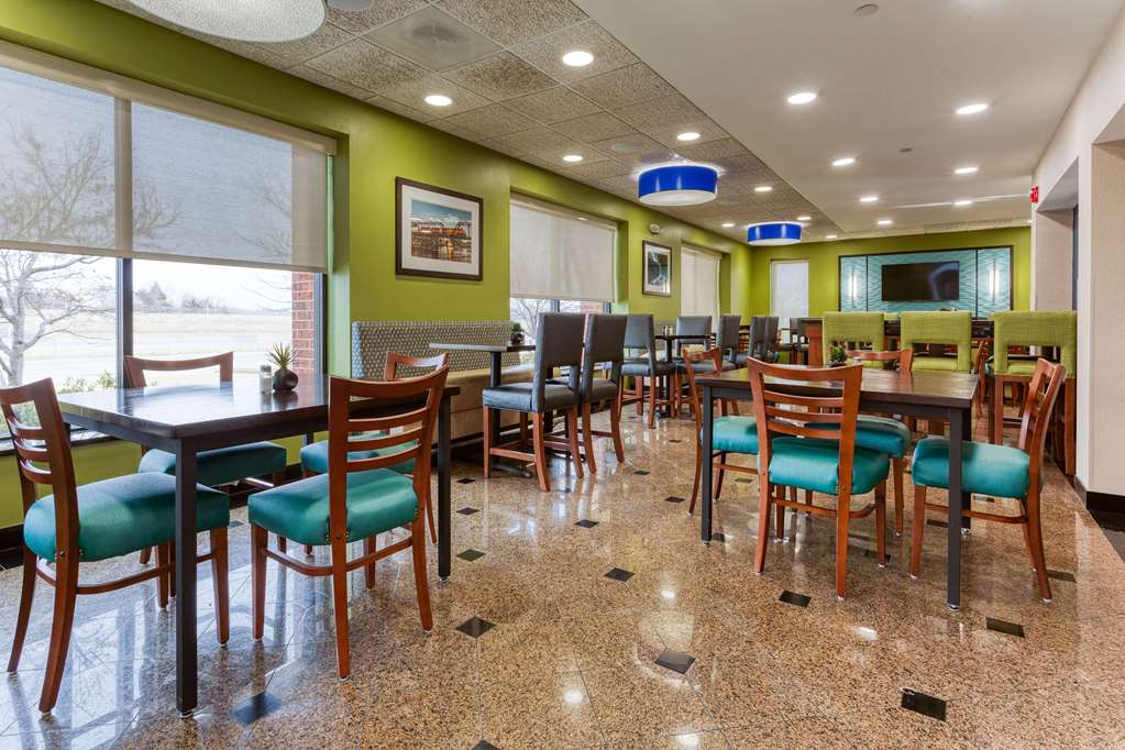 Heritage Inn & Suites St. Louis Fenton Trademark by Wyndham - photo 11