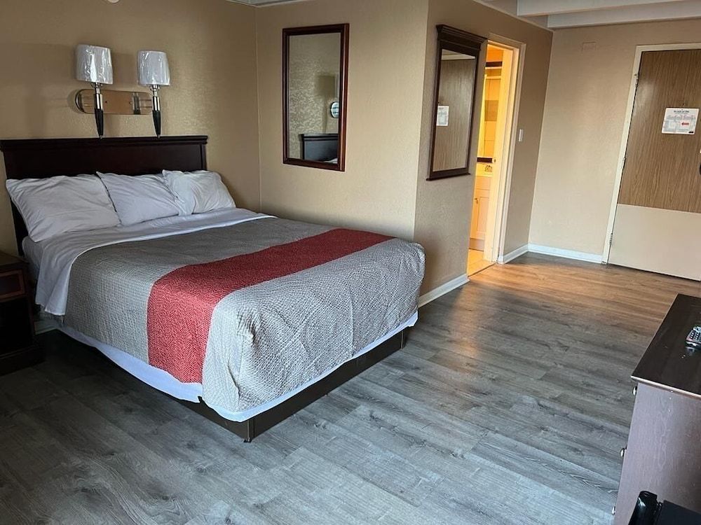 Hotel Weston RFD — hotel in Rockford