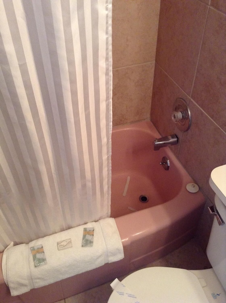 Plaza Inn Great Falls - photo 35