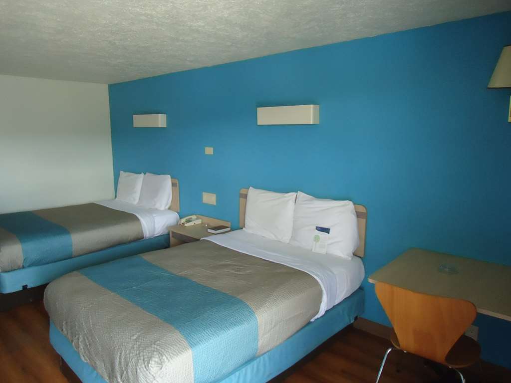 Motel 6 Columbus MS - photo 8