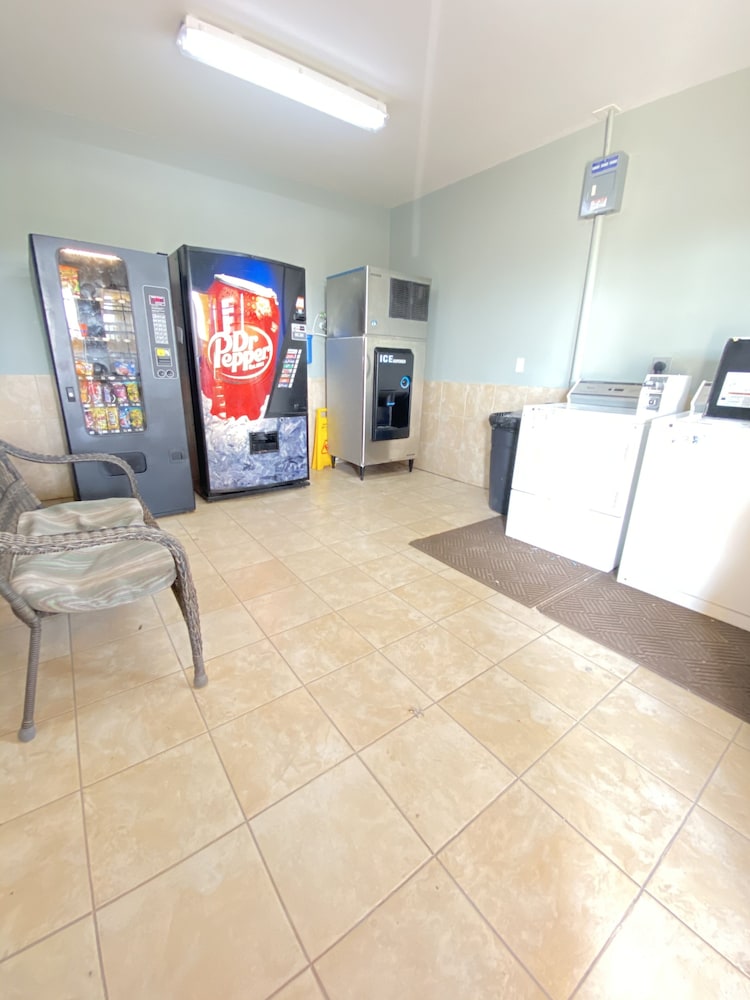 Weslaco Inn by Capital O Near Mercedes - photo 21