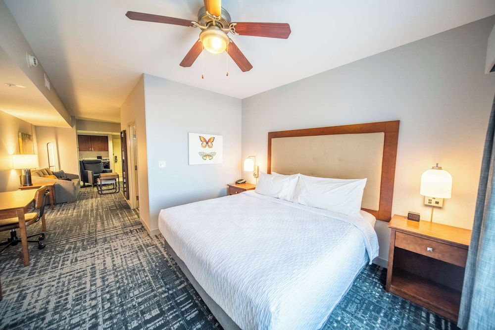 Homewood Suites by Hilton Rochester Mayo Clinic Area Saint Marys - photo 7