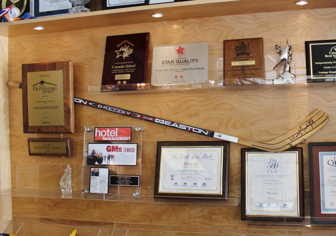Canadas Best Value Inn — Calgary — photo 3