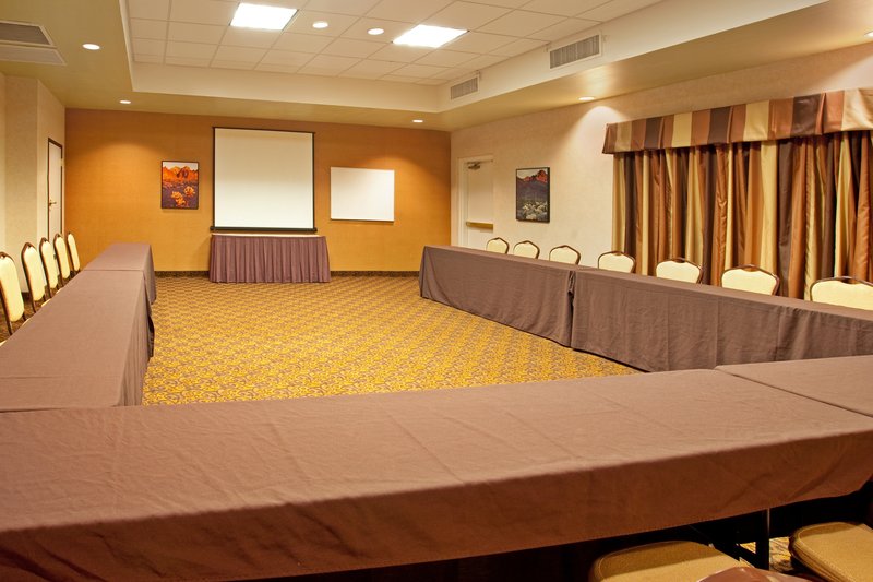 Chandler Hospitality Inn - photo 28