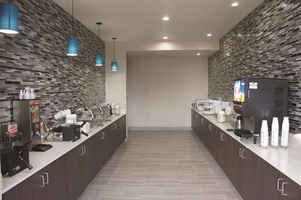 La Quinta Inn & Suites by Wyndham Kanab - photo 63