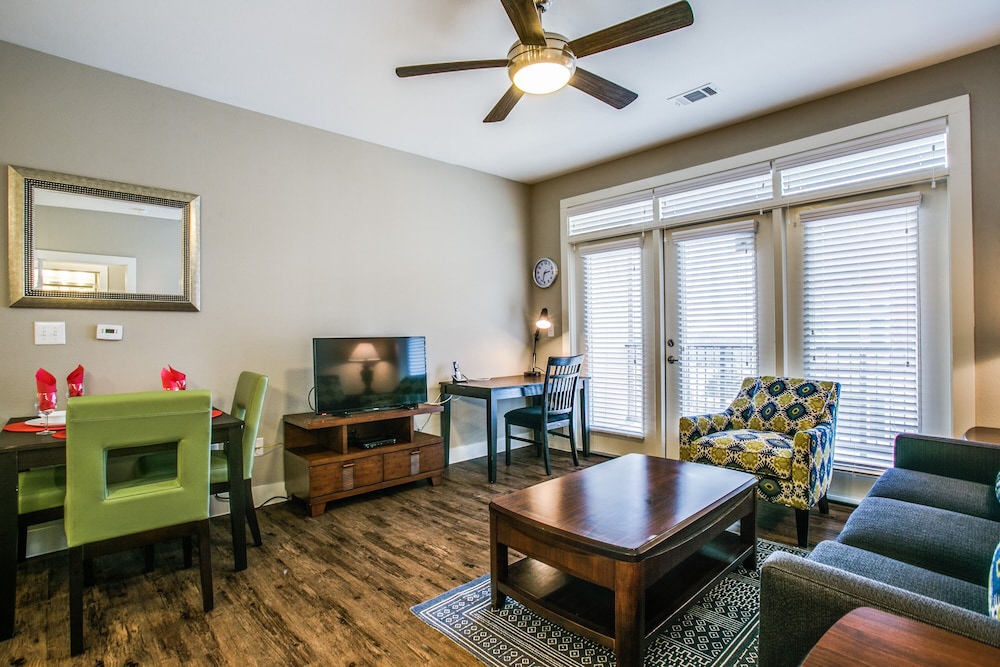 Frisco Furnished apts. — 4-Star Luxury Hotel in Frisco, United States
