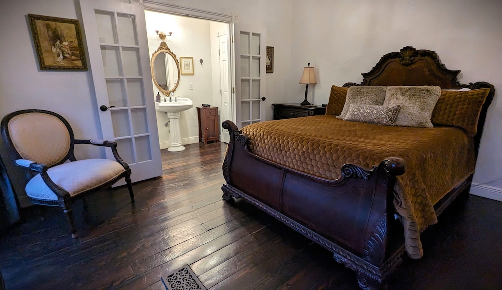 The 1890 Freeman House - photo 16