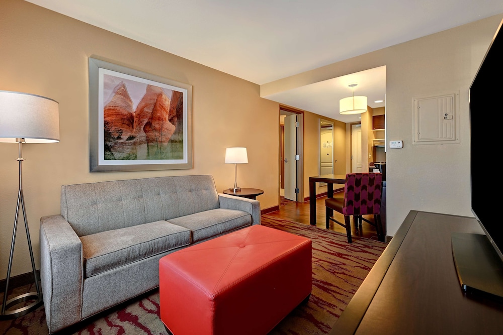 Homewood Suites by Hilton Albuquerque Airport - photo 15