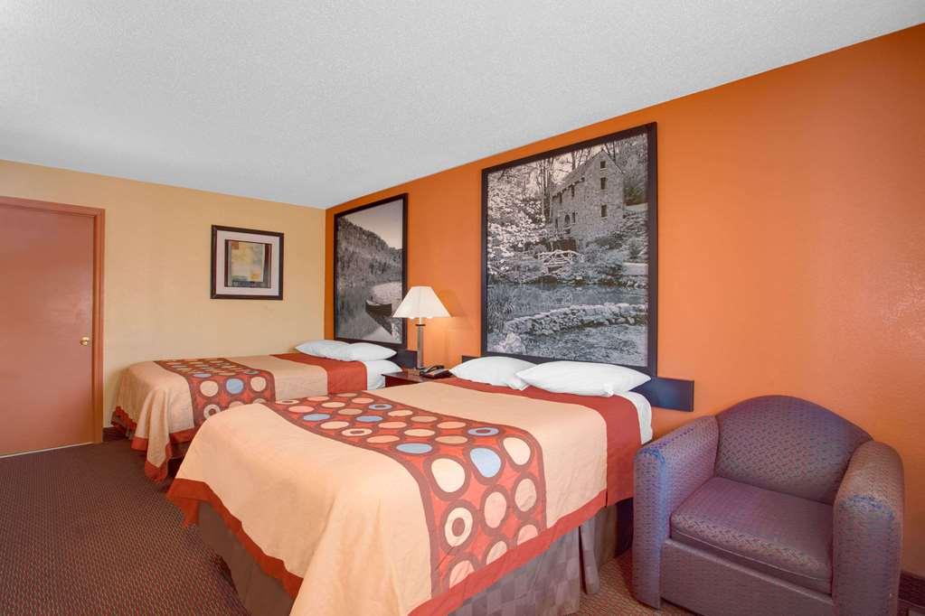 Super 8 by Wyndham Monticello AR - photo 8