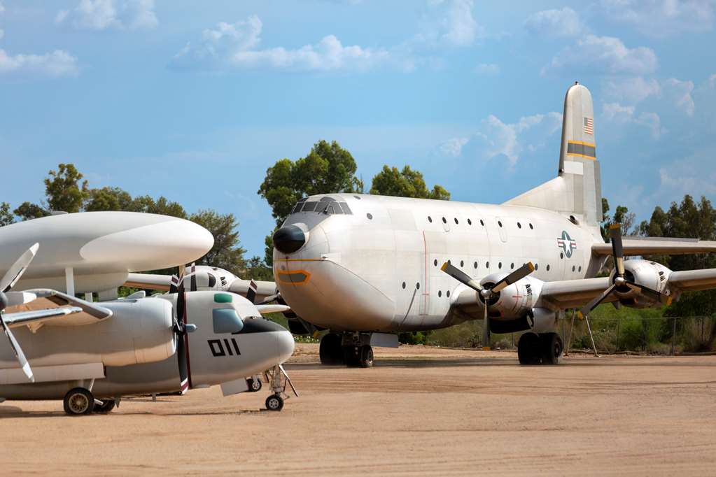 Hyatt Place Tucson Central - photo 2