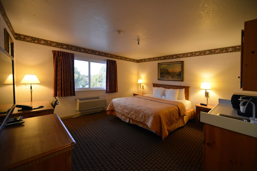 Cherry Orchard Inn - photo 12