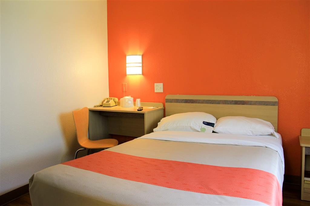 Motel 6 Enfield CT Hartford - photo 15