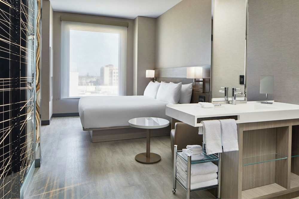 AC Hotel Sacramento - photo 21