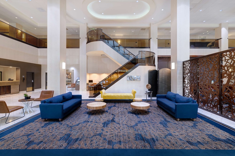 Embassy Suites by Hilton Santa Clara Silicon Valley - photo 7