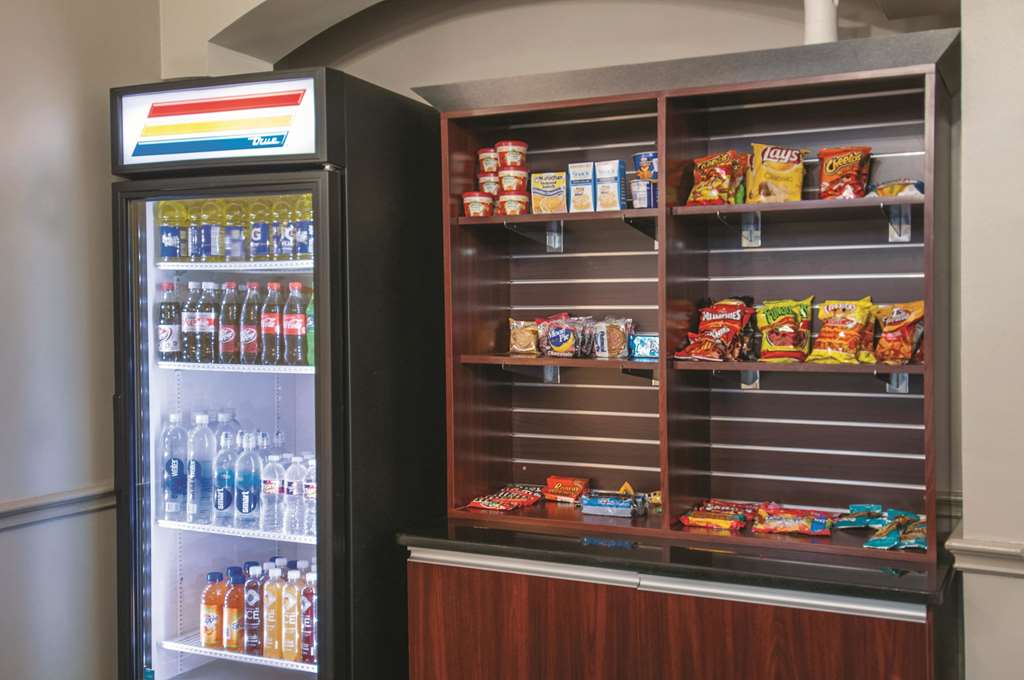 La Quinta Inn by Wyndham San Antonio Brooks City Base - photo 35