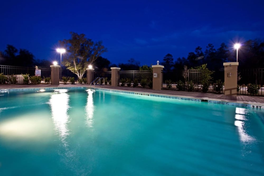 Holiday Inn Express Hotel & Suites PERRY by IHG - photo 51