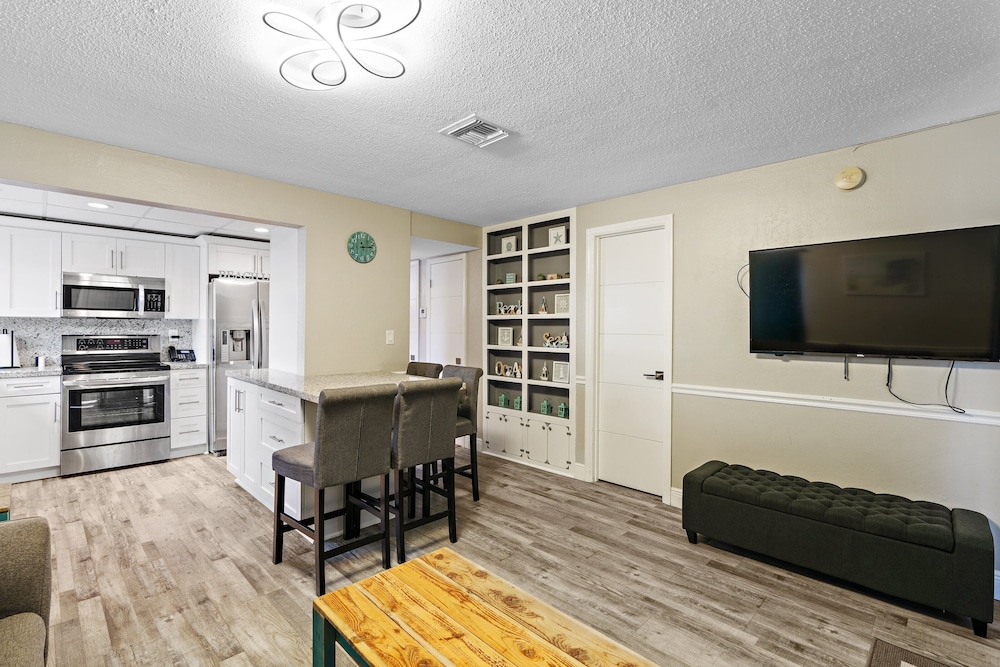 The Tel Hollywood Beach - photo 19