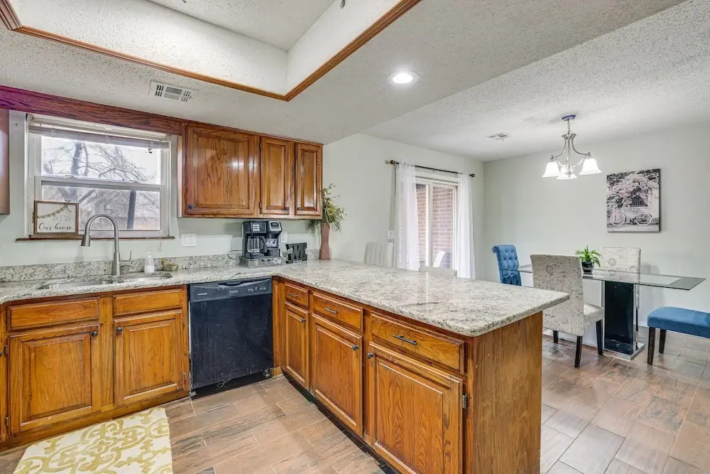 Rogers Vacation Home w Yard: 5 Mi to Bentonville - photo 11